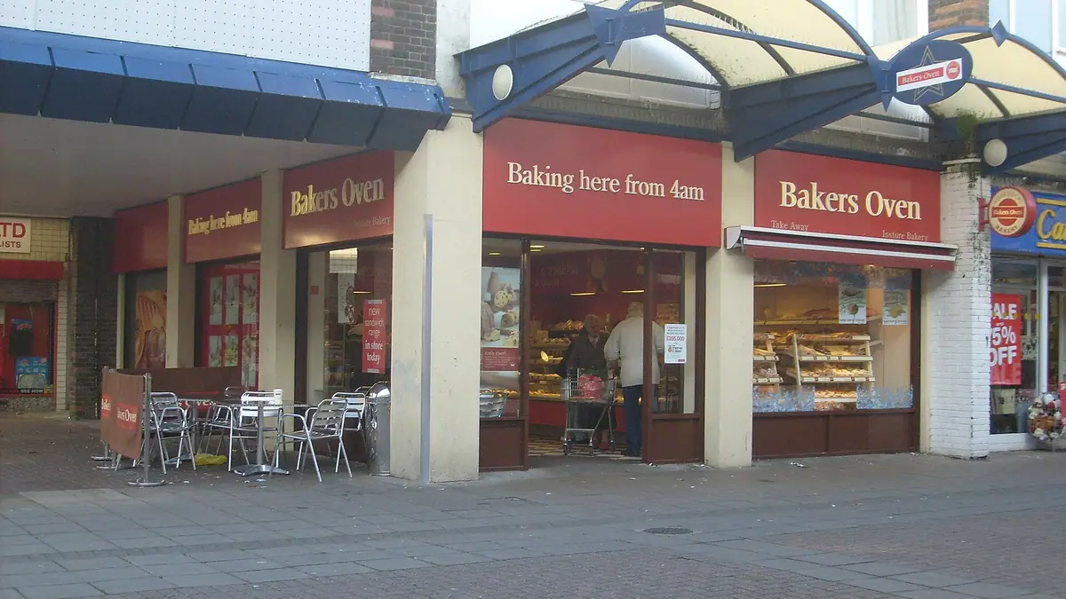 Bayne's Family Bakers – bakery in Possilpark, Glasgow